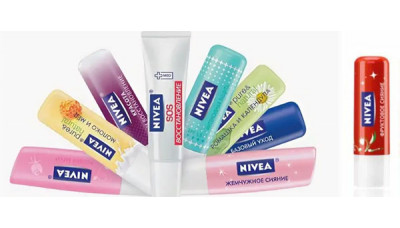 Новинка: бальзамы для губ Nivea